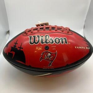 Wilson Tampa Bay Buccaneers Logo Play NFL Football Replica w/ Tag